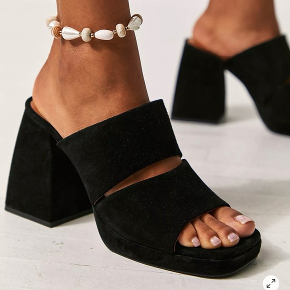 NEW FREE PEOPLE SUEDE BLACK PLATFORM 'Love Is Everywhere' - Picture 2 of 11